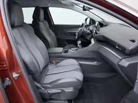 Peugeot 5008 (2021) thumbnail 37