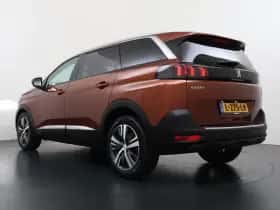 Peugeot 5008 (2021) thumbnail 5