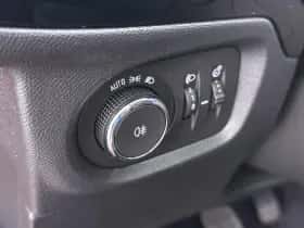 Opel Corsa (2020) thumbnail 18
