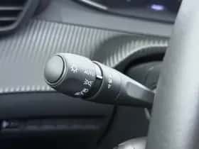 Peugeot 208 (2024) thumbnail 23