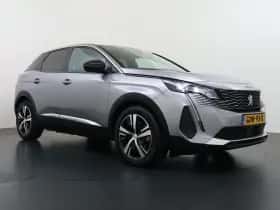 Peugeot 3008 (2022) thumbnail 2