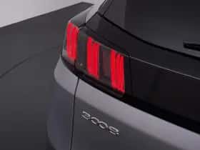 Peugeot 3008 (2022) thumbnail 10