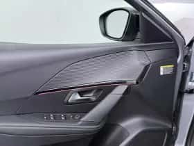 Peugeot 208 (2022) thumbnail 15