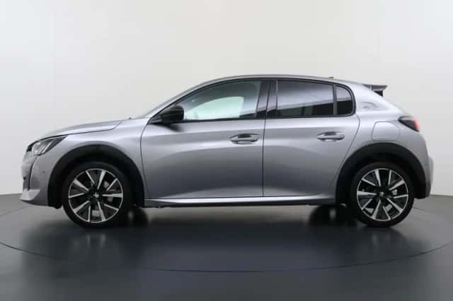 Peugeot 208 (2022) thumbnail 4