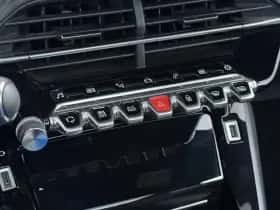 Peugeot 208 (2022) thumbnail 35