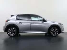 Peugeot 208 (2022) thumbnail 8