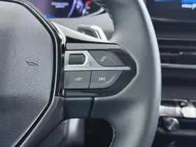 Peugeot 5008 (2022) thumbnail 30