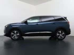 Peugeot 5008 (2022) thumbnail 4