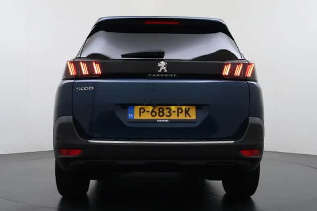 Peugeot 5008 (2022) thumbnail 6