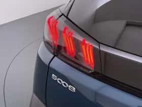 Peugeot 5008 (2022) thumbnail 9