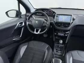 Peugeot 2008 (2017) thumbnail 22