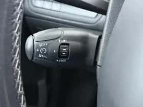 Peugeot 2008 (2017) thumbnail 25
