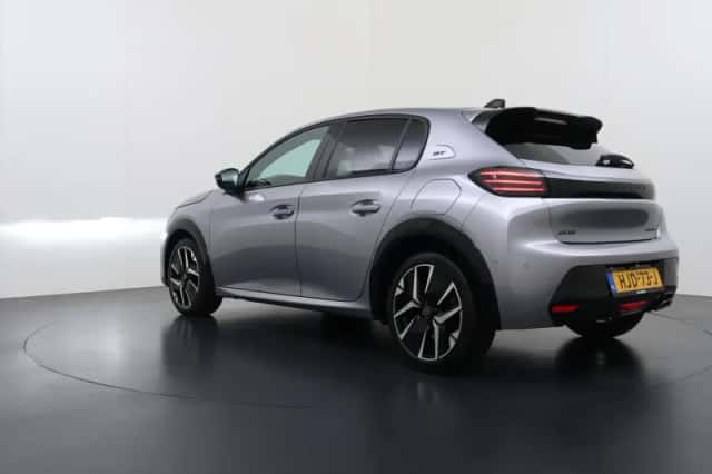 Peugeot 208 (2025) thumbnail 5