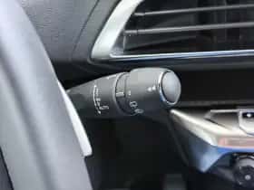 Peugeot 3008 (2024) thumbnail 27