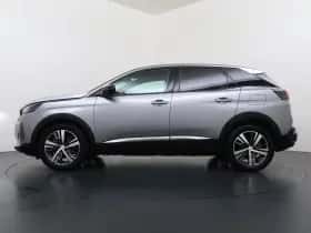 Peugeot 3008 (2024) thumbnail 4