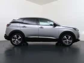 Peugeot 3008 (2024) thumbnail 8