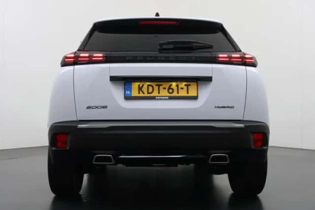 Peugeot 2008 (2025) thumbnail 6