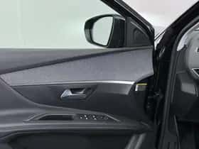 Peugeot 3008 (2022) thumbnail 15