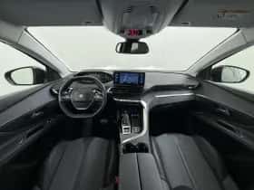 Peugeot 3008 (2022) thumbnail 22
