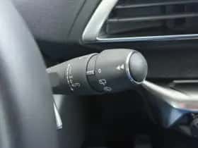 Peugeot 3008 (2022) thumbnail 27