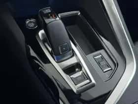 Peugeot 3008 (2022) thumbnail 38