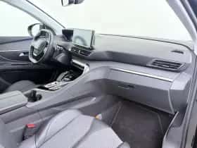 Peugeot 3008 (2022) thumbnail 39