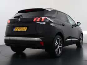 Peugeot 3008 (2022) thumbnail 7