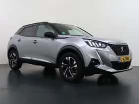 Peugeot 2008 (2021) thumbnail 2