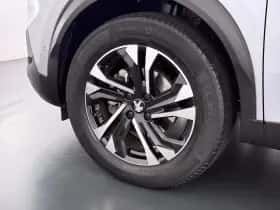 Peugeot 2008 (2021) thumbnail 12