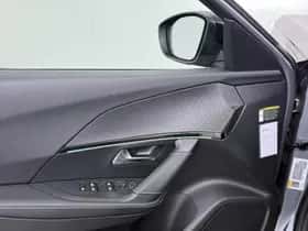 Peugeot 2008 (2021) thumbnail 15