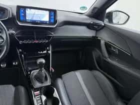 Peugeot 2008 (2021) thumbnail 22