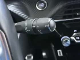 Peugeot 2008 (2021) thumbnail 25