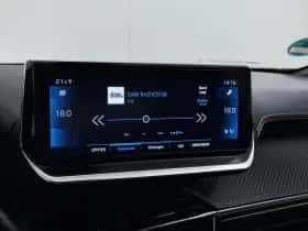 Peugeot 2008 (2021) thumbnail 29