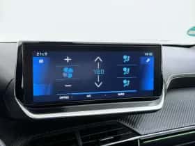 Peugeot 2008 (2021) thumbnail 30