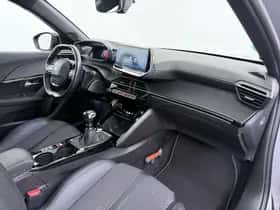 Peugeot 2008 (2021) thumbnail 38