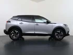 Peugeot 2008 (2021) thumbnail 8