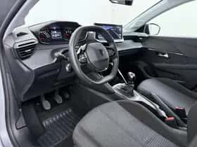 Peugeot 208 (2025) thumbnail 16
