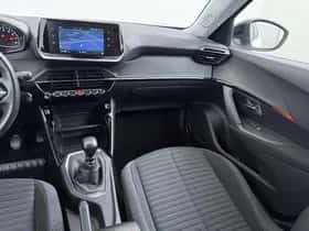Peugeot 2008 (2022) thumbnail 23