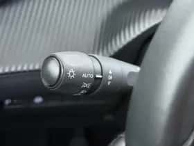 Peugeot 2008 (2022) thumbnail 24