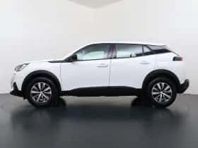 Peugeot 2008 (2022) thumbnail 4