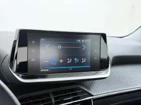 Peugeot 2008 (2022) thumbnail 32