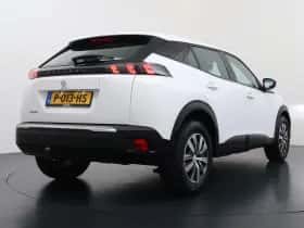 Peugeot 2008 (2022) thumbnail 7