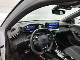 Peugeot e-2008 (2024) thumbnail 11