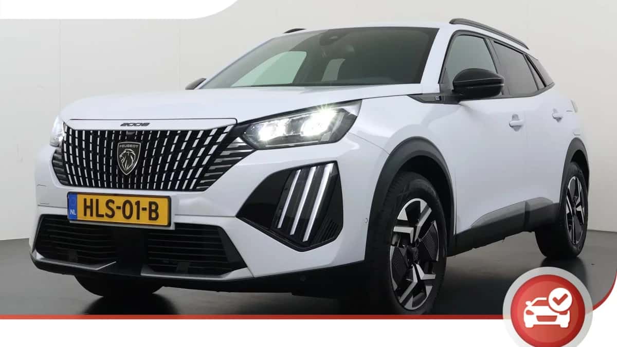 Peugeot e-2008 (2025) — foto 1