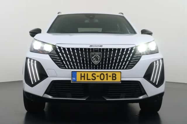 Peugeot e-2008 (2025) thumbnail 3