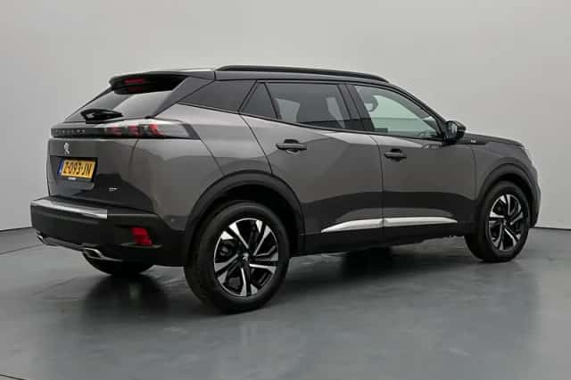 Peugeot 2008 (2022) thumbnail 2