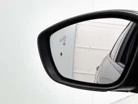 Peugeot 2008 (2022) thumbnail 36