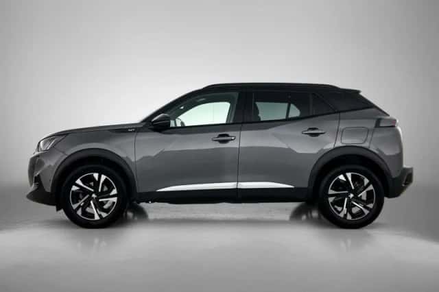 Peugeot 2008 (2022) thumbnail 5