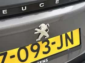 Peugeot 2008 (2022) thumbnail 43