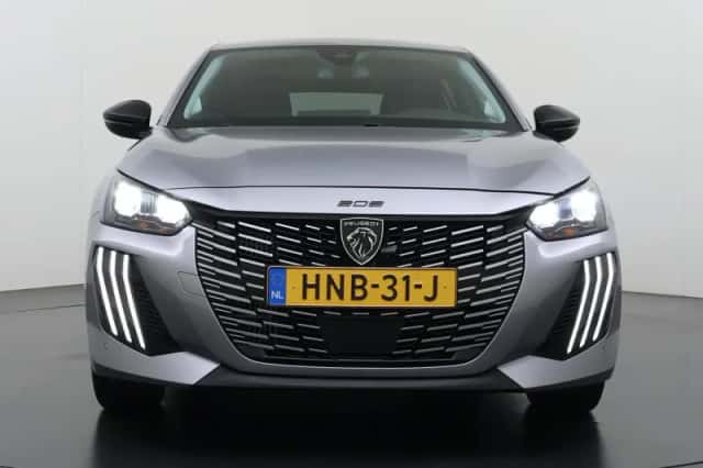 Peugeot 208 (2025) thumbnail 3